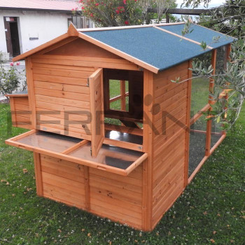 Chicken Coop for 10 Chickens Made of Wood