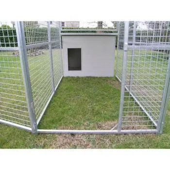 Box per cani da esterno mod. Eco + cuccia mod. Dobermann