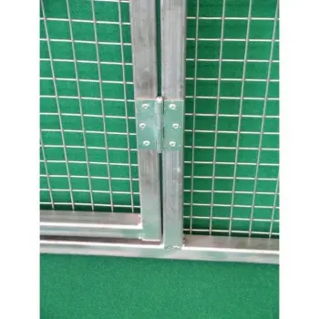 Cage Panels and Gates with Mesh