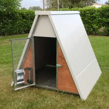 Insulated Chicken Coop for 8, 12 or 20 Chickens